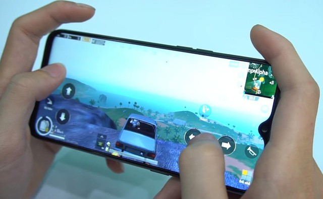 Bán smartphone chip Snap450 giá gần 8 triệu, tín đồ game mobile ngao ngán Dâu đen - Ảnh 3.