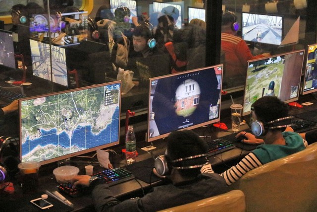 Tencent siết chặt luật quản lý các streamer Trung Quốc - một số tựa game như PUBG có thể bị cấm stream - Ảnh 2.