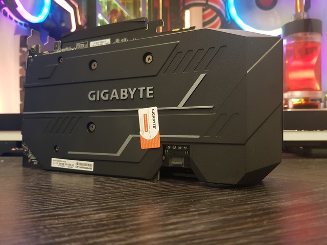 Trên tay Gigabyte GTX 1660 OC 6G: Bản nâng cấp đáng giá của card đồ họa tầm trung - Ảnh 3.