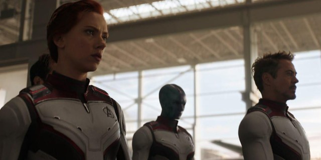 Avengers: Endgame và 10 điều chúng ta có thể đã bỏ lỡ trong đoạn trailer mới ra mắt - Ảnh 8.