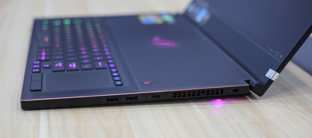 Trải nghiệm nhanh ROG Zephyrus S GX701 - Laptop gaming 17 inch mỏng nhất thế giới mới về Việt Nam - Ảnh 13.