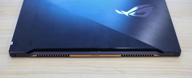 Trải nghiệm nhanh ROG Zephyrus S GX701 - Laptop gaming 17 inch mỏng nhất thế giới mới về Việt Nam - Ảnh 2.