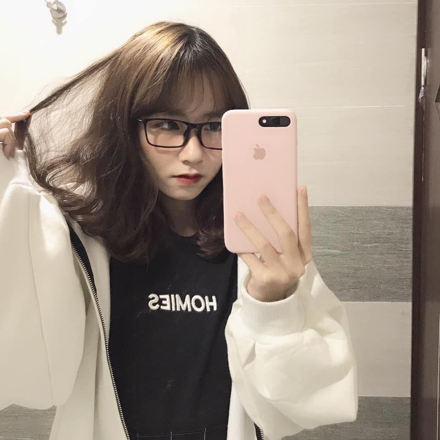 Ngắm nhìn nhan sắc vạn người mê của 5 cô nàng streamer Liên Quân Mobile tham gia giải Shining Queen. - Ảnh 4.