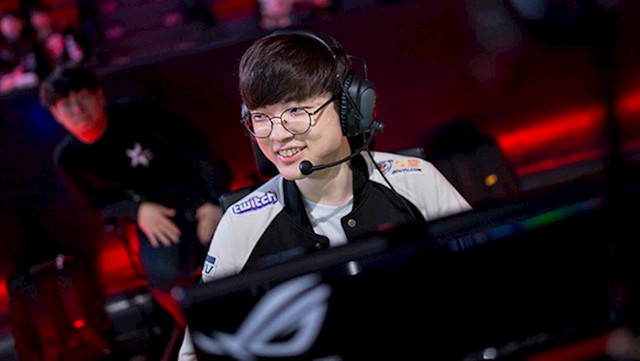 LMHT: Những siêu cao thủ đã sẵn sàng đến Việt Nam tham dự MSI 2019 - Ảnh 9. LMHT: Những siêu cao thủ đã sẵn sàng đến Việt Nam tham dự MSI 2019 - Ảnh 9.