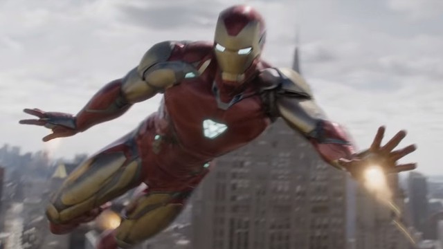 Sốc: Iron Man xuất hiện trong Trailer Avengers: Endgame là người đến tương lai? - Ảnh 3.