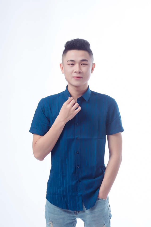 Thụt: Chàng streamer từng bị đuổi khỏi nhà với hai bộ quần áo vì gia đình phá sản - Ảnh 1. Thụt: Chàng streamer từng bị đuổi khỏi nhà với hai bộ quần áo vì gia đình phá sản - Ảnh 1.