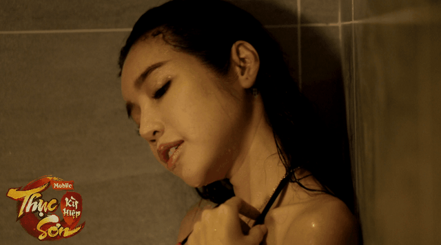 “Ướt nhẹp” với vòng 1 đẫm nước của Elly Trần khi chụp ảnh cho gMO bom tấn: Thục Sơn Kỳ Hiệp Mobile - Ảnh 23. “Ướt nhẹp” với vòng 1 đẫm nước của Elly Trần khi chụp ảnh cho gMO bom tấn: Thục Sơn Kỳ Hiệp Mobile - Ảnh 23.