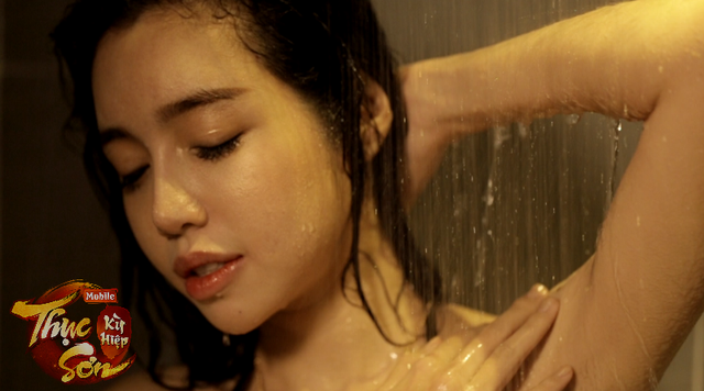“Ướt nhẹp” với vòng 1 đẫm nước của Elly Trần khi chụp ảnh cho gMO bom tấn: Thục Sơn Kỳ Hiệp Mobile - Ảnh 17. “Ướt nhẹp” với vòng 1 đẫm nước của Elly Trần khi chụp ảnh cho gMO bom tấn: Thục Sơn Kỳ Hiệp Mobile - Ảnh 17.