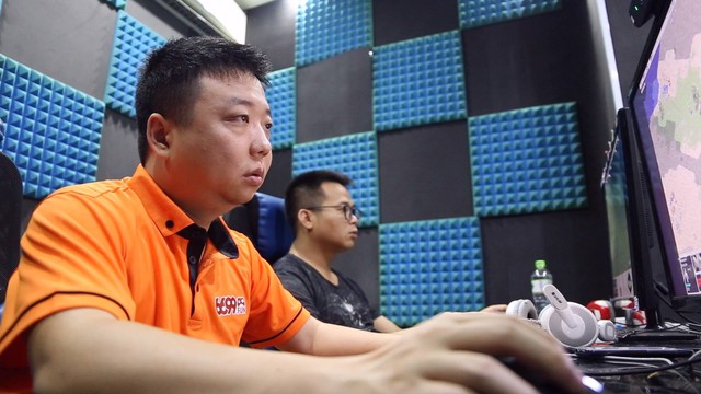 Tâm điểm AoE: Hoàng Mai Nhi chạm trán Tiểu Thủy Ngư (Trung Quốc) trong thể loại siêu hay - Ảnh 4. Tâm điểm AoE: Hoàng Mai Nhi chạm trán Tiểu Thủy Ngư (Trung Quốc) trong thể loại siêu hay - Ảnh 4.