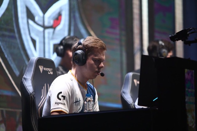 MSI 2019 Ngày 1: Faker ngáp ngủ - SKT T1 thất thủ trước G2 trong trận đấu mở màn - Ảnh 2. MSI 2019 Ngày 1: Faker ngáp ngủ - SKT T1 thất thủ trước G2 trong trận đấu mở màn - Ảnh 2.