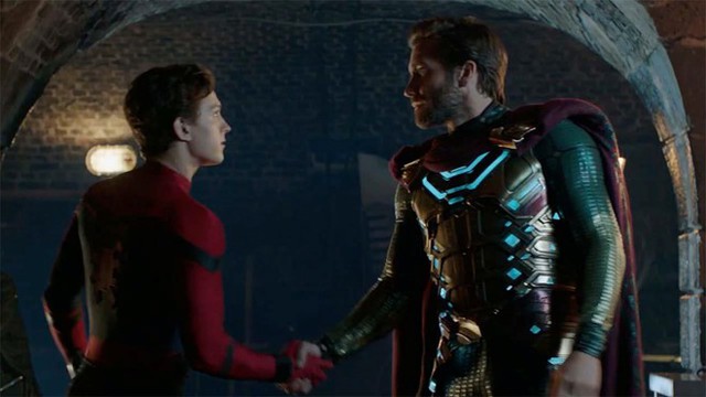 Biên kịch Endgame cảnh báo: Đừng quá tin Mysterio trong Spider-Man: Far From Home - Ảnh 3.