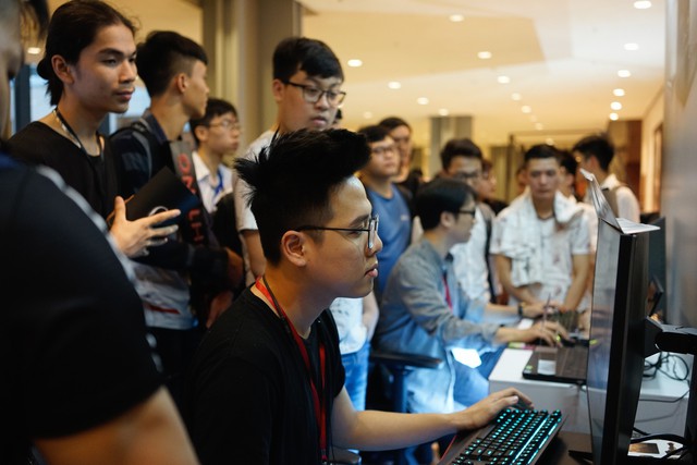 Hóa ra toàn bộ giải MSI 2019 đều sử dụng màn hình, máy tính chiến game xịn xò của Dell Alienware - Ảnh 9.