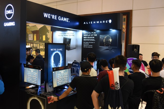 Hóa ra toàn bộ giải MSI 2019 đều sử dụng màn hình, máy tính chiến game xịn xò của Dell Alienware - Ảnh 4.
