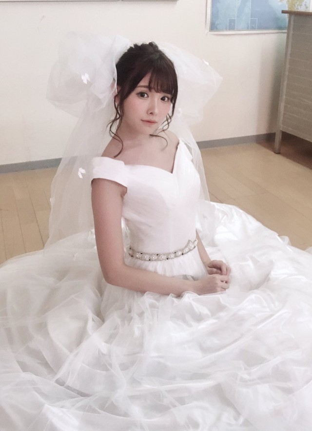 Ngắm nhan sắc ngọt ngào của Arina Hashimoto, tiểu mỹ nữ xinh đẹp nhất làng phim người lớn Nhật Bản - Ảnh 5.