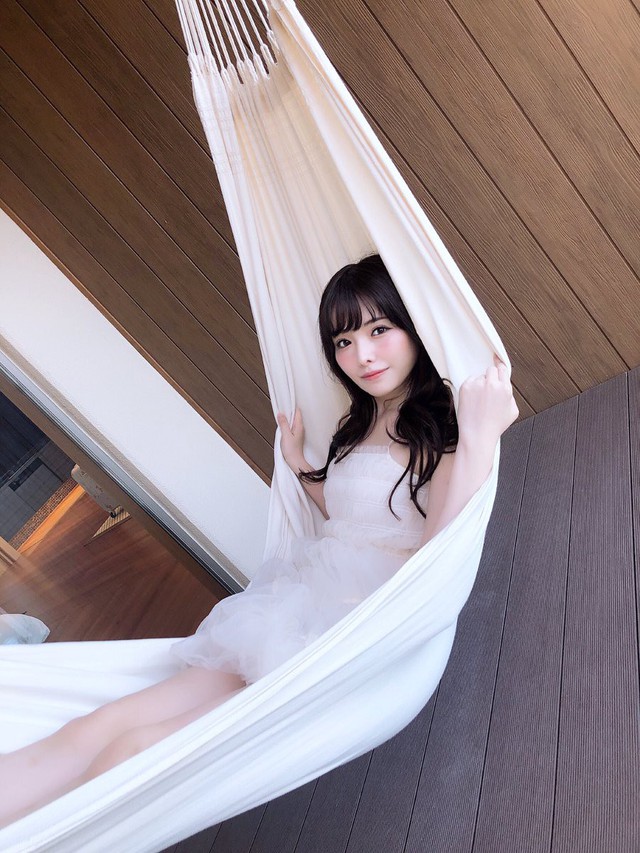 Ngắm nhan sắc ngọt ngào của Arina Hashimoto, tiểu mỹ nữ xinh đẹp nhất làng phim người lớn Nhật Bản - Ảnh 7.