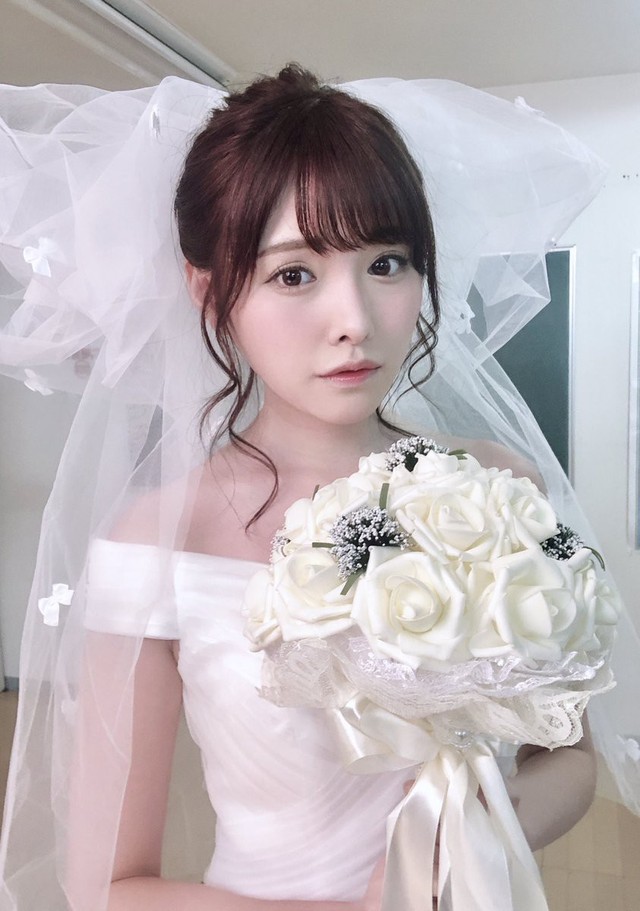 Ngắm nhan sắc ngọt ngào của Arina Hashimoto, tiểu mỹ nữ xinh đẹp nhất làng phim người lớn Nhật Bản - Ảnh 18.
