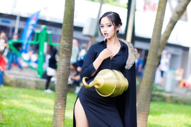 Ngắm bộ ảnh cosplay nóng bỏng của Hani Phạm trong đợt MSI 2019 tại Việt Nam - Ảnh 32.
