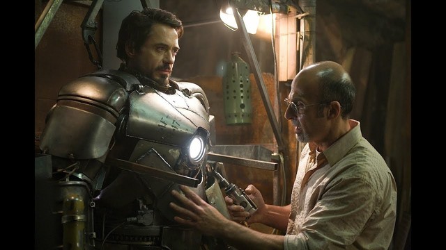 13 khoảnh khắc lịch sử của Iron Man: Từ ông chú tay chơi đến siêu anh hùng vĩ đại nhất Marvel - Ảnh 2.