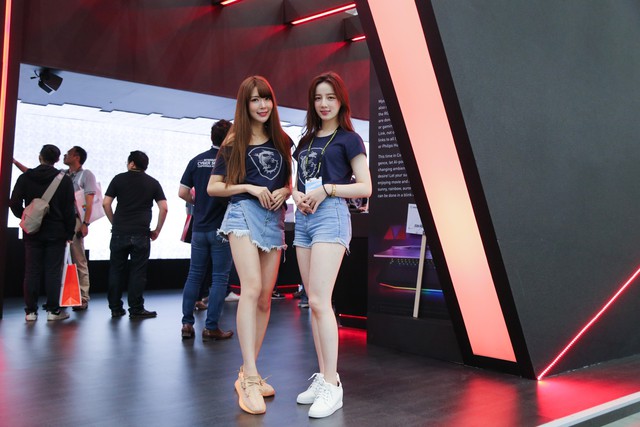 Một vòng các em gái xinh đẹp tại Computex 2019: Chỉ muốn ngắm mãi không về - Ảnh 15.