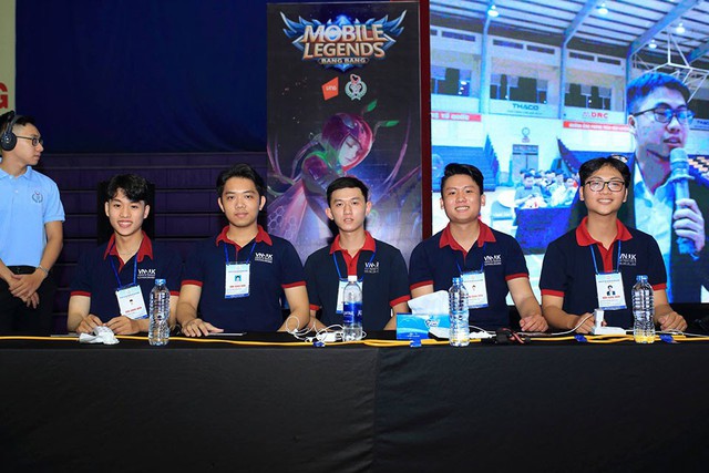 Mobile Legends: Bang Bang VNG được thi đấu tại Đại hội Thể thao sinh viên Đại học Đà Nẵng lần thứ XI – 2019 - Ảnh 10. Mobile Legends: Bang Bang VNG được thi đấu tại Đại hội Thể thao sinh viên Đại học Đà Nẵng lần thứ XI – 2019 - Ảnh 10.