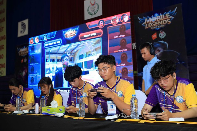 Mobile Legends: Bang Bang VNG được thi đấu tại Đại hội Thể thao sinh viên Đại học Đà Nẵng lần thứ XI – 2019 - Ảnh 3. Mobile Legends: Bang Bang VNG được thi đấu tại Đại hội Thể thao sinh viên Đại học Đà Nẵng lần thứ XI – 2019 - Ảnh 3.