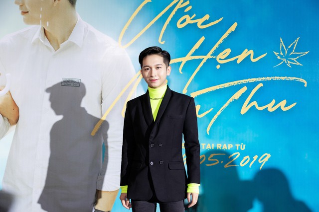 Dàn sao Ước Hẹn Mùa Thu cùng đạo diễn Nguyễn Quang Dũng bất ngờ tổ chức sinh nhật cho Kay Trần ngay tại buổi ra mắt phim - Ảnh 13.