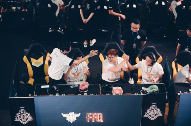 Những giải đấu PUBG Mobile tiền tỷ, đâu là cơ hội cho game thủ Việt? - Ảnh 9. Những giải đấu PUBG Mobile tiền tỷ, đâu là cơ hội cho game thủ Việt? - Ảnh 9.