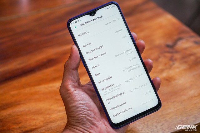 Ảnh thực tế Realme 3 Pro: Đối thủ của Xiaomi Redmi Note 7 Pro sắp bán ra tại Việt Nam, giá hơn 6 triệu đồng - Ảnh 12.