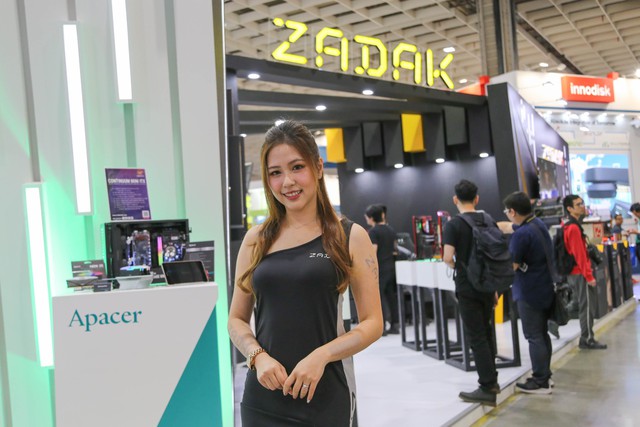 Zadak nổi bật giữa Computex với những bộ PC nhỏ bé đẹp tuyệt mỹ, mỗi tội giá toàn trăm triệu - Ảnh 1.