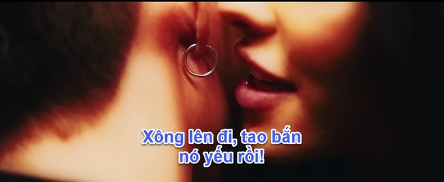 Madison Beer đã nói gì vào tai Sơn Tùng trong MV “Hãy Trao Cho Anh”? - Ảnh 9.