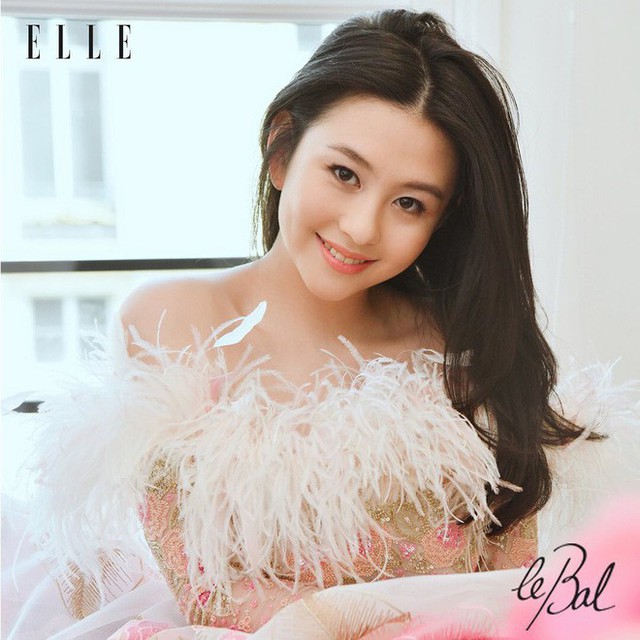 Con gái nữ thần phim nóng: Cô chị được cả showbiz săn đón, cô em 14 tuổi nhan sắc gây bất ngờ - Ảnh 7. Con gái nữ thần phim nóng: Cô chị được cả showbiz săn đón, cô em 14 tuổi nhan sắc gây bất ngờ - Ảnh 7.