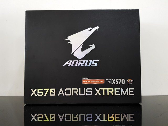 Mở hộp bo mạch chủ X570 Aorus Xtreme trị giá 11 triệu đồng, bên trong có gì mà đắt vậy? - Ảnh 1.