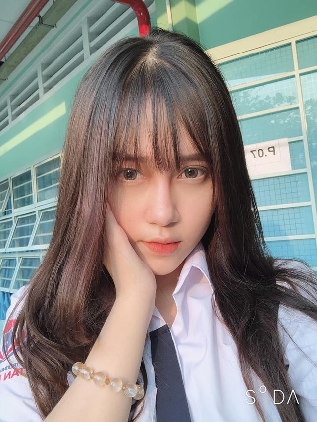 Xuất hiện cô nàng hot girl 2k1 xinh như búp bê, nhưng vòng một mới là điểm tạo nên sự chú ý - Ảnh 34.