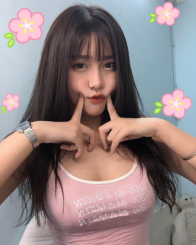 Xuất hiện cô nàng hot girl 2k1 xinh như búp bê, nhưng vòng một mới là điểm tạo nên sự chú ý - Ảnh 18.