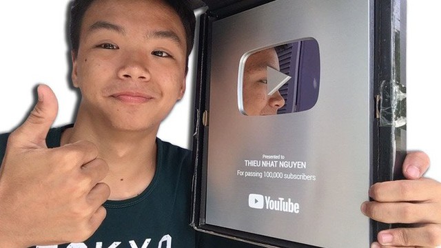 5 kênh du lịch - ẩm thực hot nhất miền Tây: Khoai Lang Thang sắp đạt nút vàng, một YouTuber trẻ tuổi khác đã làm được điều đó từ lâu - Ảnh 21.