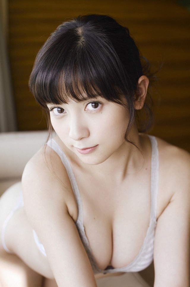 Sững sờ trước cô nàng hot girl Nhật Bản đa tài, đang từ cosplayer lột xác thành người mẫu nội y gợi cảm - Ảnh 5.