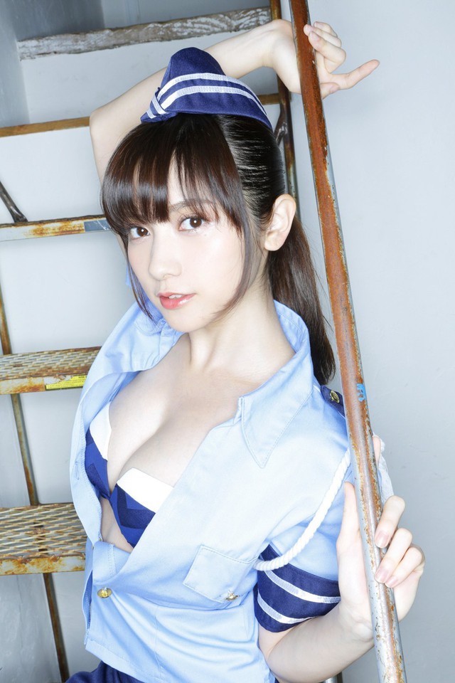 Sững sờ trước cô nàng hot girl Nhật Bản đa tài, đang từ cosplayer lột xác thành người mẫu nội y gợi cảm - Ảnh 9.