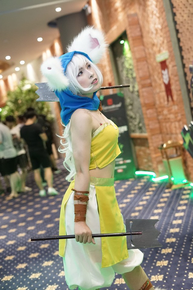 Sở hữu dàn mỹ nhân xinh như thiên thần, TI9 chính là giải đấu đáng xem nhất của Esports thế giới - Ảnh 22. Sở hữu dàn mỹ nhân xinh như thiên thần, TI9 chính là giải đấu đáng xem nhất của Esports thế giới - Ảnh 22.