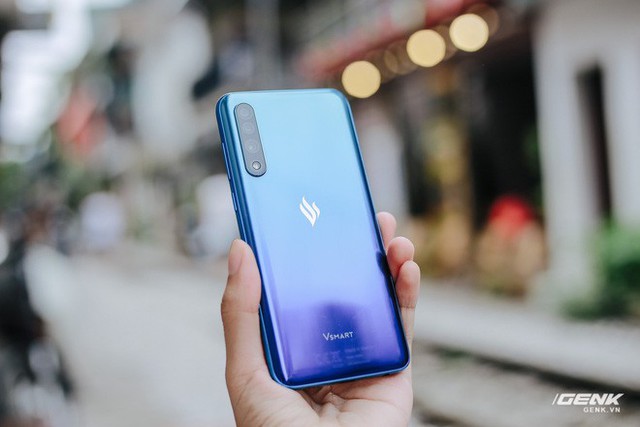 Đánh giá Vsmart Live: Smartphone Việt đáng mua nhất từ trước đến nay - Ảnh 4. Đánh giá Vsmart Live: Smartphone Việt đáng mua nhất từ trước đến nay - Ảnh 4.