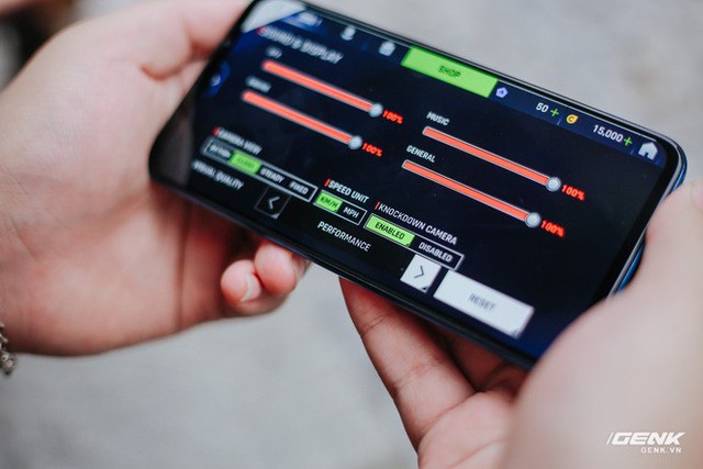 Đánh giá Vsmart Live: Smartphone Việt đáng mua nhất từ trước đến nay - Ảnh 27. Đánh giá Vsmart Live: Smartphone Việt đáng mua nhất từ trước đến nay - Ảnh 27.