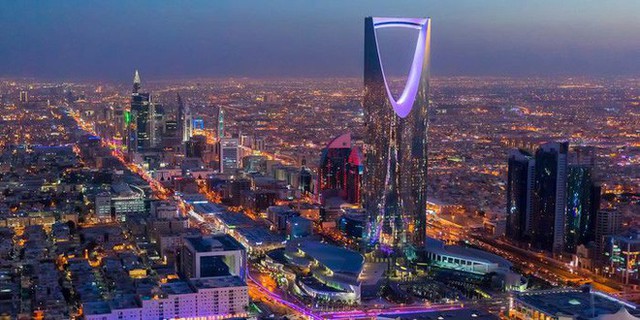 Choáng ngợp với thành phố 500 tỷ đô của Arab Saudi: Ban đêm dùng cả mặt trăng nhân tạo! - Ảnh 6.