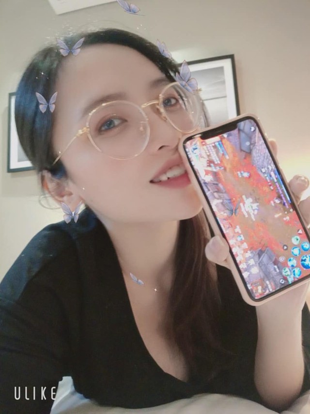 Check-in event mãi không được, cô nàng bực mình dùng Boss cún check-in troll NPH được vỗ tay rầm trời - Ảnh 13. Check-in event mãi không được, cô nàng bực mình dùng Boss cún check-in troll NPH được vỗ tay rầm trời - Ảnh 13.