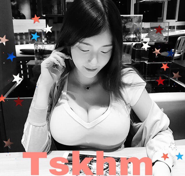 Check-in event mãi không được, cô nàng bực mình dùng Boss cún check-in troll NPH được vỗ tay rầm trời - Ảnh 9. Check-in event mãi không được, cô nàng bực mình dùng Boss cún check-in troll NPH được vỗ tay rầm trời - Ảnh 9.