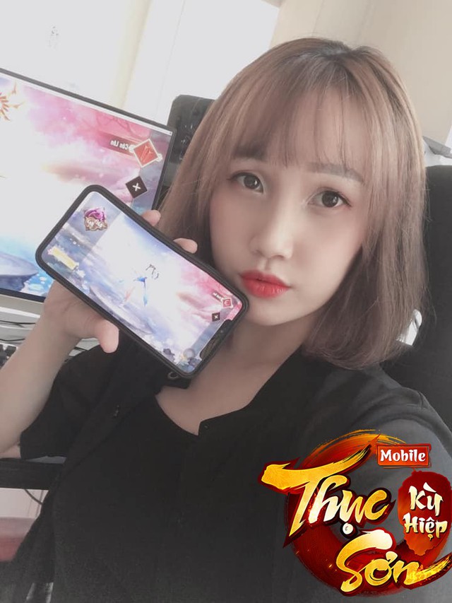 Bái phục câu thả thính tượng hình của nữ game thủ: 19 năm không 1 ai theo đuổi, tuột 1 cúc áo... 19 người đuổi theo - Ảnh 21. Bái phục câu thả thính tượng hình của nữ game thủ: 19 năm không 1 ai theo đuổi, tuột 1 cúc áo... 19 người đuổi theo - Ảnh 21.
