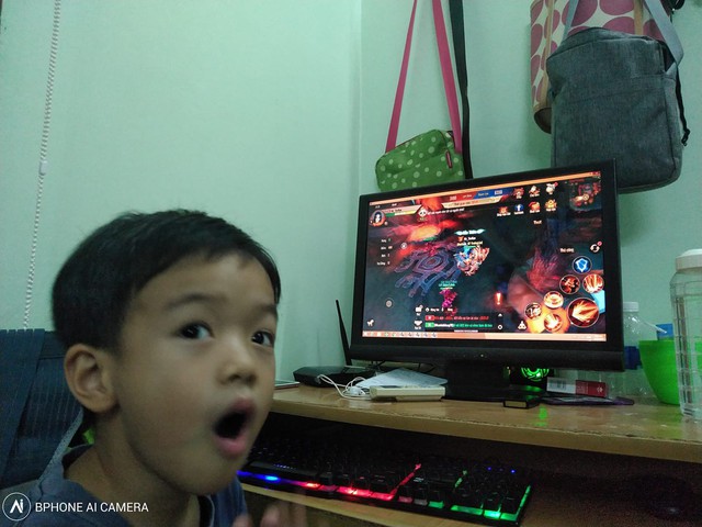 “Cưng muốn xỉu” game thủ nhí “được” bố trưng dụng tham gia event lấy quà, bé tí đã có nét “hot girl” - Ảnh 7. “Cưng muốn xỉu” game thủ nhí “được” bố trưng dụng tham gia event lấy quà, bé tí đã có nét “hot girl” - Ảnh 7.