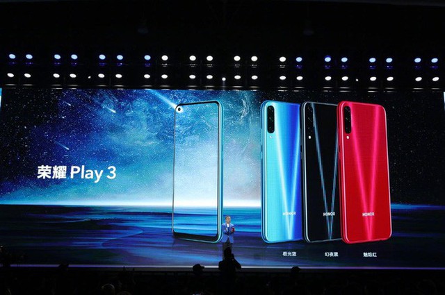 Honor Play 3 ra mắt: Màn hình đục lỗ, 3 camera sau, cảm biến 48MP, chip Kirin 710F, pin 4.000 mAh, giá chỉ từ 140 USD - Ảnh 1. Honor Play 3 ra mắt: Màn hình đục lỗ, 3 camera sau, cảm biến 48MP, chip Kirin 710F, pin 4.000 mAh, giá chỉ từ 140 USD - Ảnh 1.