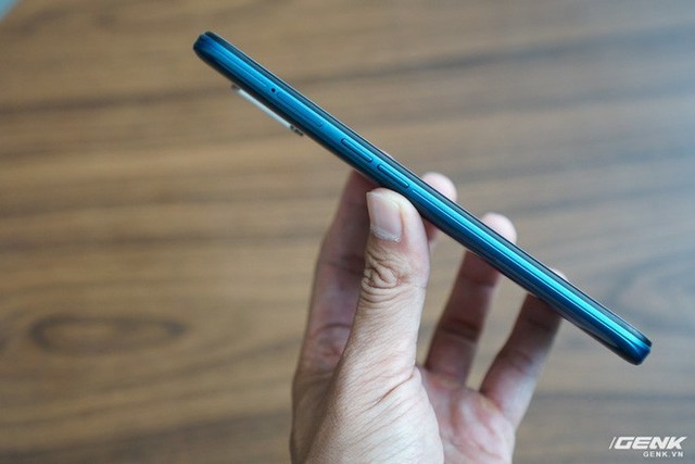 Trên tay Oppo A9 2020: Thiết kế đẹp mắt, cấu hình rất tốt trong phân khúc tầm trung, giá dự kiến 6,9 triệu đồng - Ảnh 6. Trên tay Oppo A9 2020: Thiết kế đẹp mắt, cấu hình rất tốt trong phân khúc tầm trung, giá dự kiến 6,9 triệu đồng - Ảnh 6.
