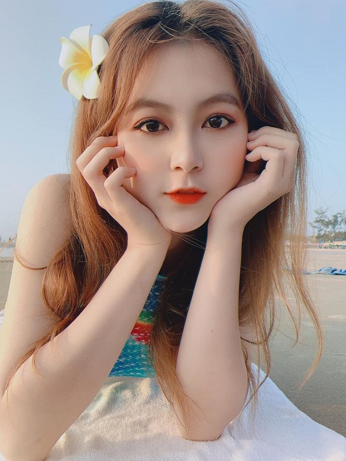 Hot girl từng từ chối Lộc Fuho bị cộng đồng mạng chỉ trích Quen nhau để nổi tiếng, kênh Youtube có nhiều người xem mà thôi - Ảnh 11.