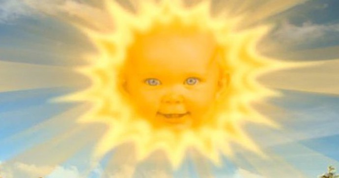 "Em bé mặt trời" nổi tiếng màn ảnh sau 25 năm: Vẻ ngoài khác xưa, không theo đuổi diễn xuất