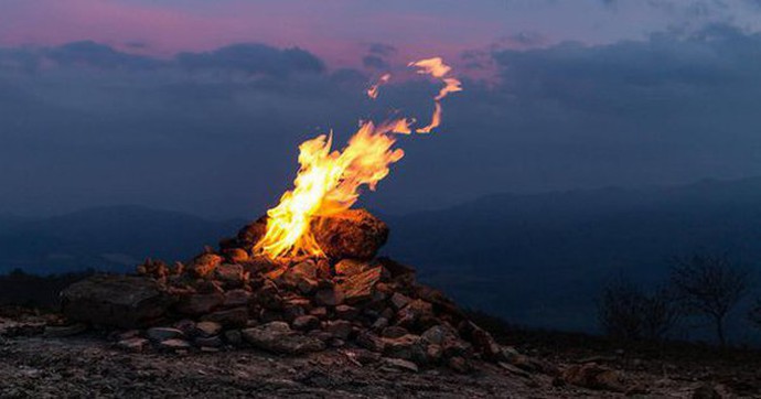 Núi lửa 'vô dụng nhất thế giới': Bếp lò nấu ăn của người dân